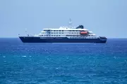Medic with Hantavirus Symptoms in UK Hospital as Nine Arrive from Cruise