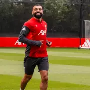 Mo Salah hints at early return from injury ahead of Man United clash