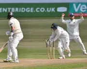 Naavya Sharma Stars with Three-Wicket Over as Lancashire Lose to Middlesex