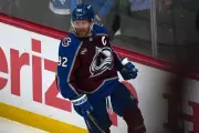 NHL Star Landeskog Uses AI Sensors to Manage Knee Injury and Workload