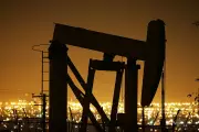 Oil Price Surges 4% as Trump Rejects Iran Peace Plan