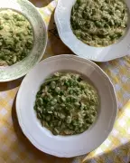 Orzo with Spring Vegetables: A Deliciously Rustic Risotto-Style Pasta