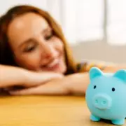 Pensions Expert: Start Early to Boost Retirement Savings