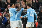 Phil Foden Shines as Man City Beat Crystal Palace 3-0 to Keep Title Hopes Alive