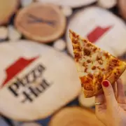 Pizza Hut £5 Lunch Deal: Customer Raves About 'Cracking' Meal