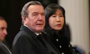 Putin Suggests Schröder as Ukraine Mediator; Berlin Skeptical