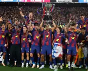 Rashford’s free-kick seals La Liga title for Barcelona in Clásico win over Real Madrid