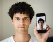 Rise of 'AI Face' Prompts Surgeons to Warn Against Unrealistic Cosmetic Surgery