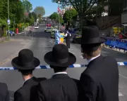 Rising Antisemitism Strikes Fear into British Jews After Golders Green Attack