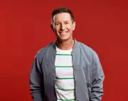 Rove McManus on Chaos, Comedy, and 10 Unpredictable Questions