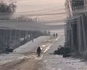 Russia Presses Toward Ukraine's 'Fortress Belt' in Donetsk Region