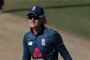 Sarah Taylor named fielding coach for England men's Test side in historic first