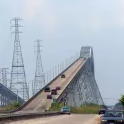 'Scariest' Texas Rainbow Bridge Reopens After £8m Revamp