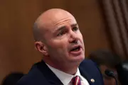 Senator Mike Lee Criticized for Sharing Offensive Meme Comparing Elizabeth Warren to O.J. Simpson
