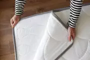 Simba Hybrid Mattress Topper: Best Buy in Our Review for Comfort and Support