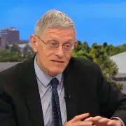 Simon Calder Warns of Summer Travel Chaos as EU Border System Faces Suspension