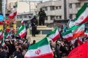Starmer Faces Coup Threat Amid Iran Missile Attack on UAE