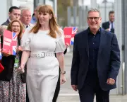 Starmer Faces Leadership Challenge as Streeting and Rayner Eye Top Job