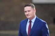 Streeting Warns Labour Must Change or Hand Reform Victory
