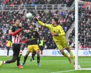 Sunderland Held by Manchester United in Goalless Draw at Stadium of Light