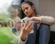 Tech Abuse Must Be Included in Domestic Abuse Act, Lords Told