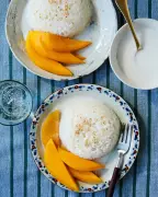Thai Mango and Coconut Sticky Rice: A Classic Dessert Recipe