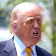 Trump Accuses Starmer of 'Windmilling UK to Death' in Bizarre Rant