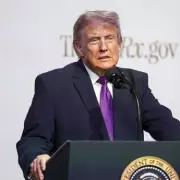 Trump 'Certainly' Worried About Ebola as US Bans Travel from Congo