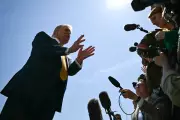 Trump Heads to China for Iran War Talks with Xi Jinping