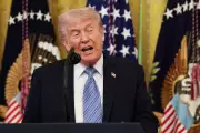 Trump Pauses Strait of Hormuz Plan, Cites Progress in Iran Deal