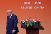 Trump Praises China Ties, Invites Xi to White House in September