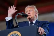 Trump Says Strait of Hormuz to Reopen After Iran Peace Deal Near Finalization