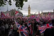 Two Charged After 43 Arrests at Rival London Protests