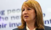 UK Economy Stalls as ONS Data Shows Zero Growth in Q3 2025