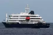 UK Hantavirus Ship Passengers to Fly Home After Tenerife Screening