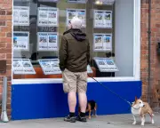 UK Housing Market Weakens Amid Iran War Fears, Estate Agents Say