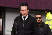 Unai Emery 'very happy' with draw at relegated Burnley