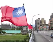 US Arms Sales to Taiwan Pause Unlikely Amid Iran War, Experts Say