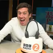 Vernon Kay Jokes He'd Be Fired for Long Speech, Apologises to Radio 2 Listeners