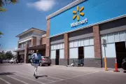 Walmart Warns of Price Hikes as Fuel Costs Surge $175 Million