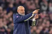 West Ham Confirm Nuno Espirito Santo Stays After Relegation