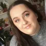 Woman with Cancer Ate 'Sympathy Cake,' Gained 70lbs, Then Paid £13k for Skin Removal