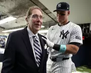Yankees Broadcaster John Sterling Dies at 87 After 36 Seasons