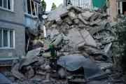 Zelensky Accuses Russia of Planning Strikes on Government Buildings in Kyiv