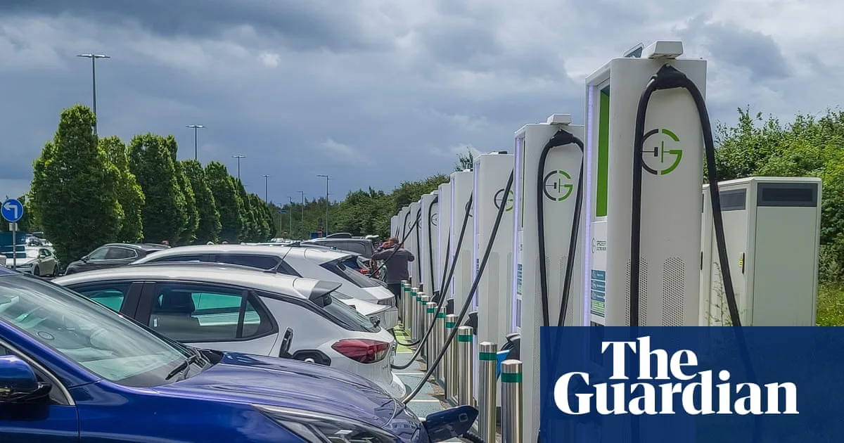 UK Electric Car Charger Rollout Slows Amid EV Switch Concerns