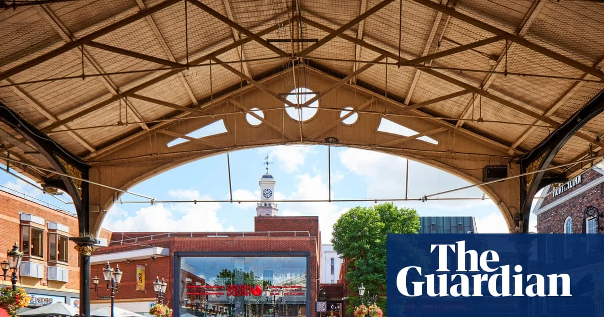 11 UK Towns See Disposable Income Growth Double National Rate