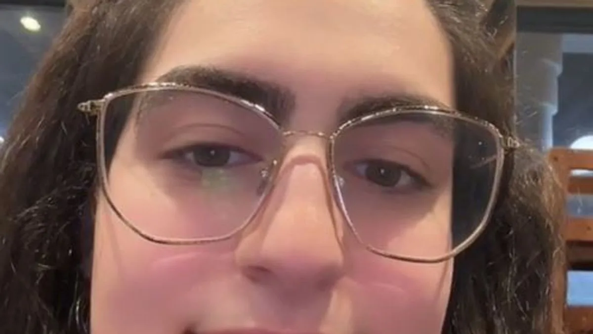 TikTok Debate: Is It Acceptable to Dine and Dash After 90-Minute Bill Wait?