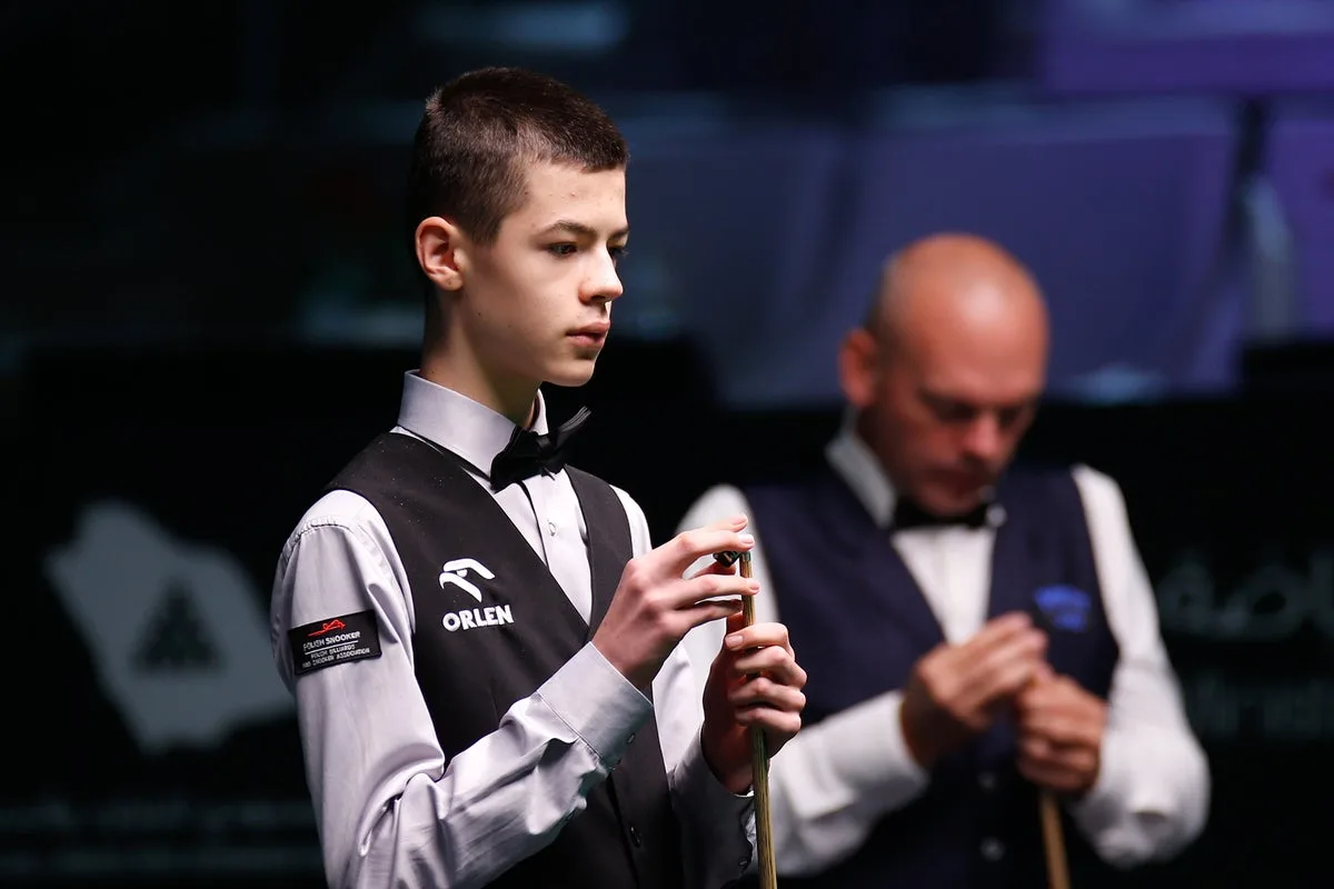 Polish Snooker Prodigy, 15, Two Wins from Historic Crucible Debut