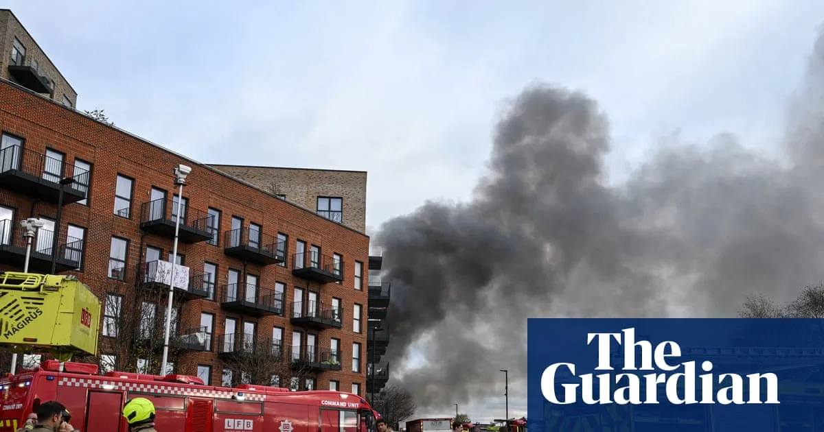 150 Firefighters Battle Major Warehouse Blaze in West London