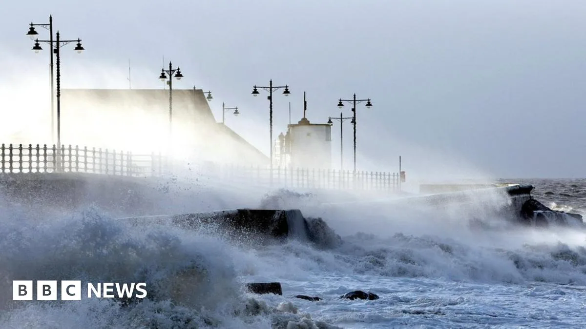 18 UK Areas Warned to Prepare for 65mph Winds